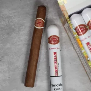 Romeo y Julieta Tubos No. 1